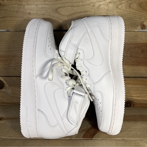 Nike Air Force 1 '07 Mid-cut Casual Fashion Sneakers